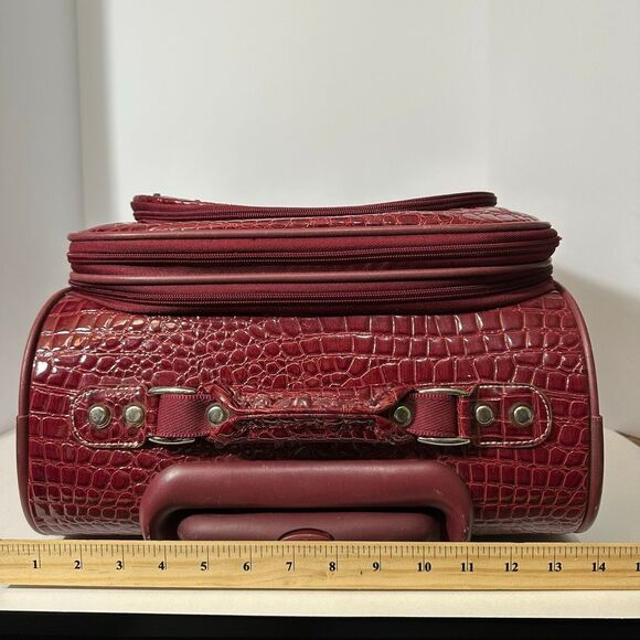 Kathy Van Zeeland Croco PVC Designer Luggage Bag Expandable Burgundy 22” - Picture 7 of 16